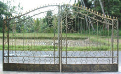 wrought iron gates #AC6868
